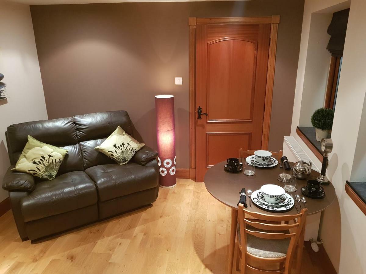 The Smiddy Suite Ellon Εξωτερικό φωτογραφία